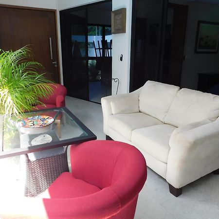 Oasis Urban Retreat Lägenhet Cancún Exteriör bild